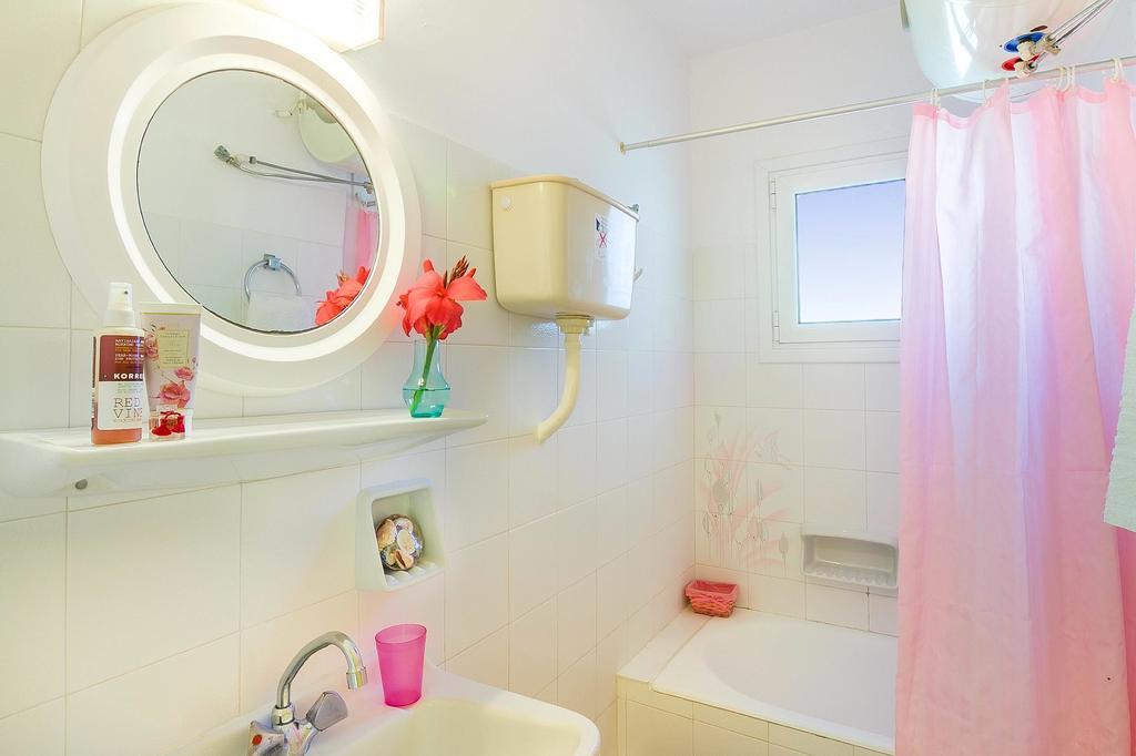 Danae Apartments Agios Gordios  Room photo