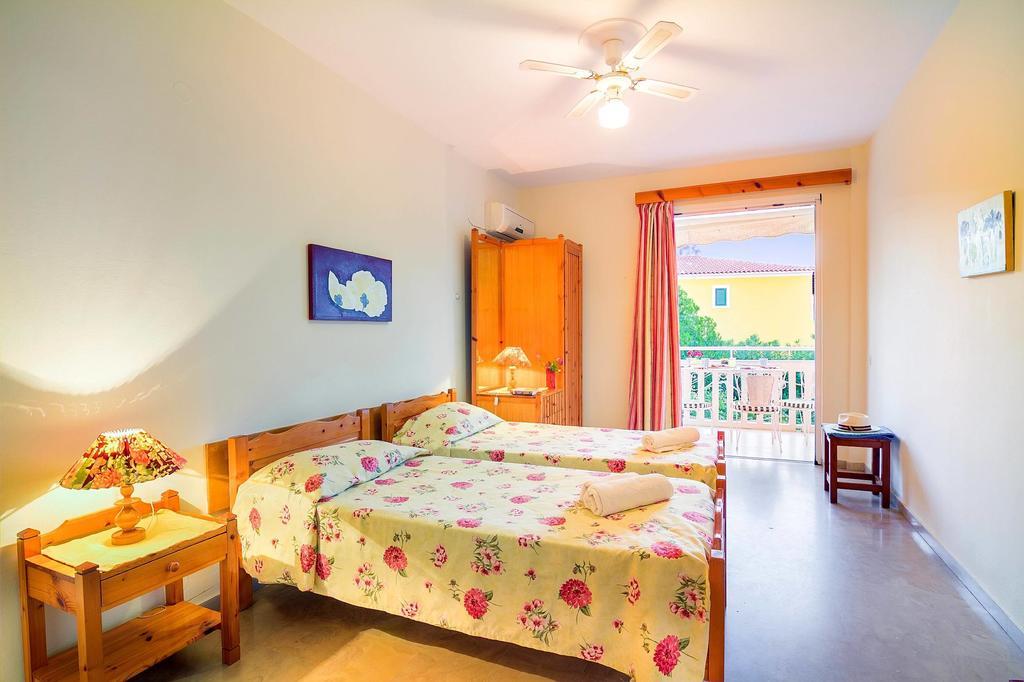 Danae Apartments Agios Gordios  Room photo