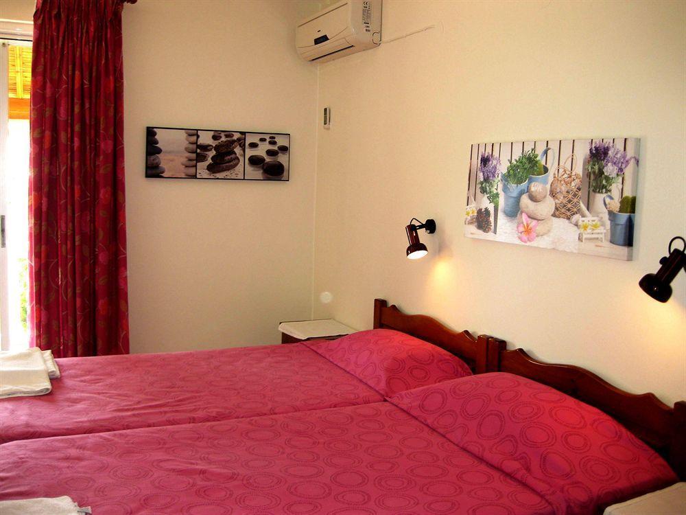 Danae Apartments Agios Gordios  Exterior photo