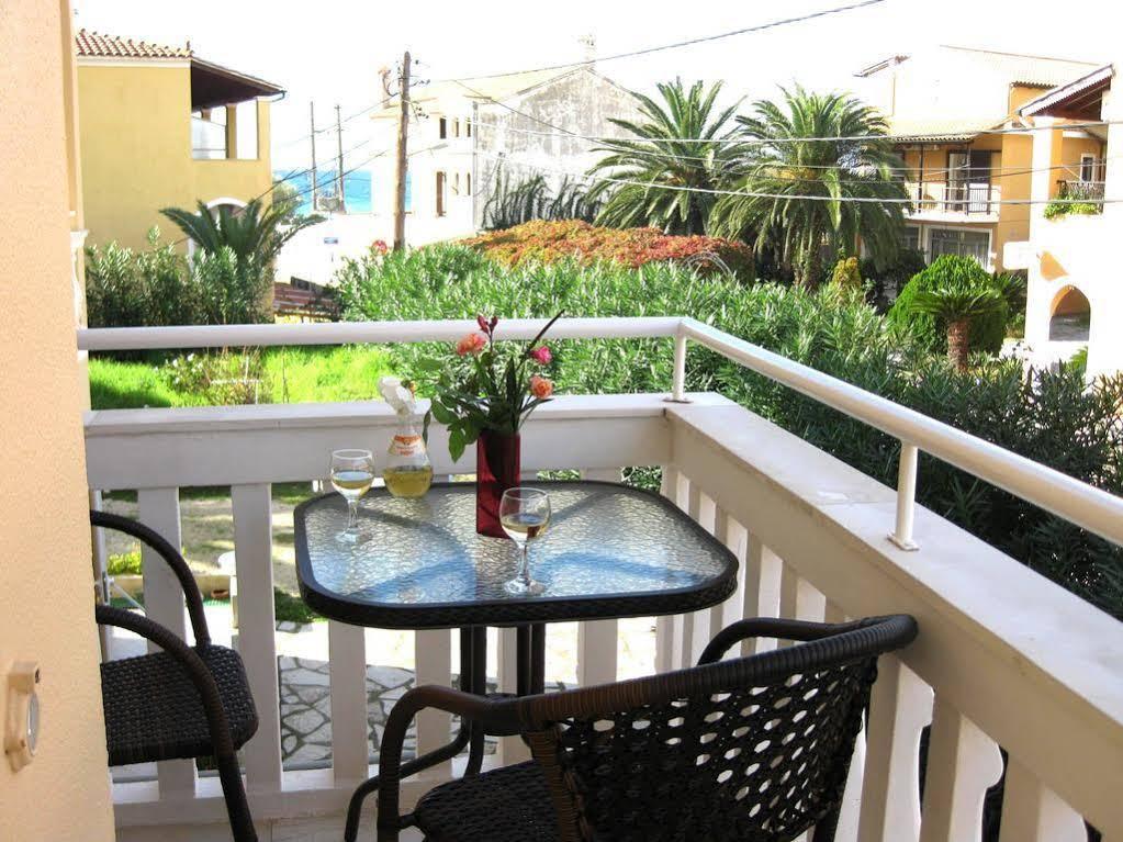 Danae Apartments Agios Gordios  Exterior photo